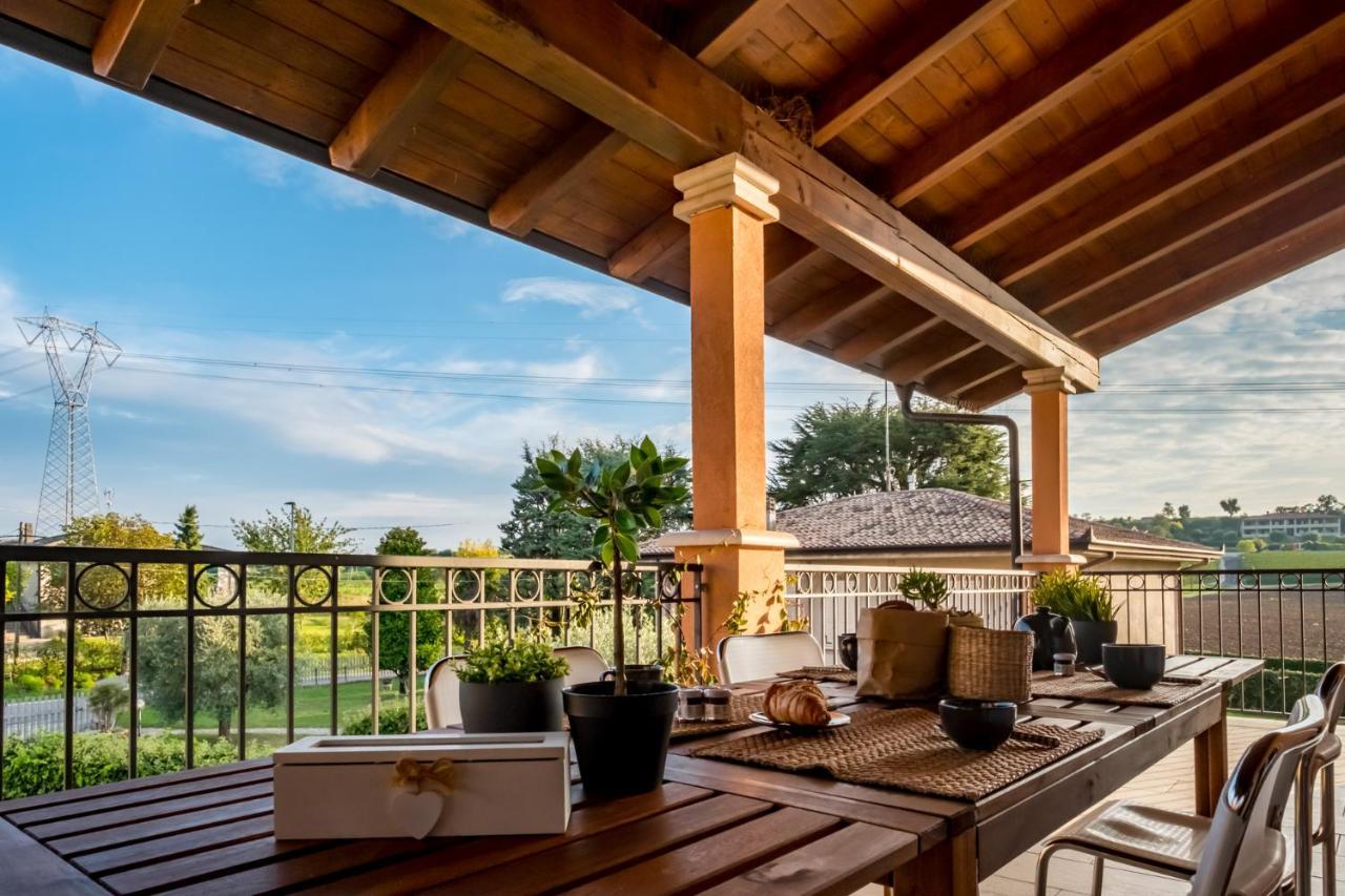 Residenza Oleandro Apartment Desenzano del Garda Bagian luar foto