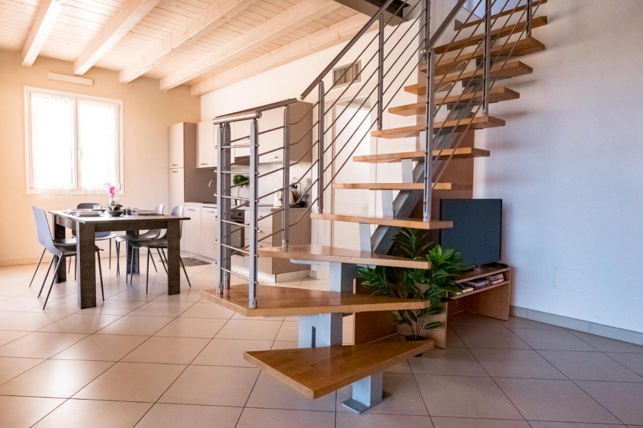 Residenza Oleandro Apartment Desenzano del Garda Bagian luar foto
