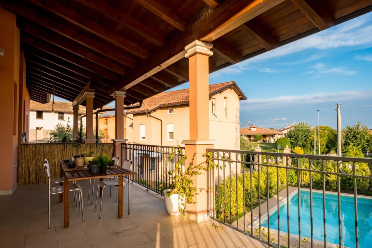 Residenza Oleandro Apartment Desenzano del Garda Bagian luar foto