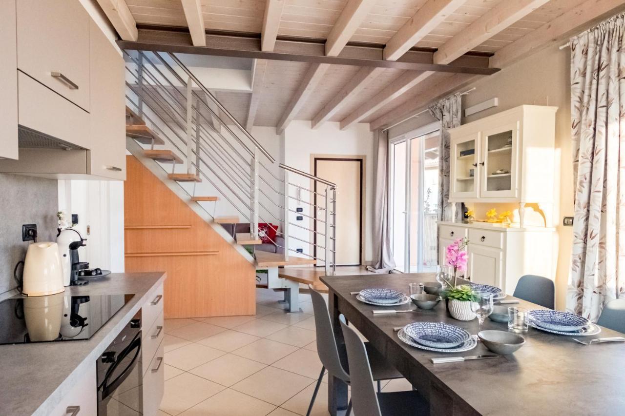 Residenza Oleandro Apartment Desenzano del Garda Bagian luar foto